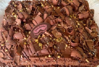 bolo-mousse-com-nozes